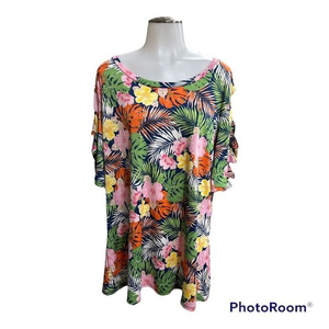 Floral Safari Top‎